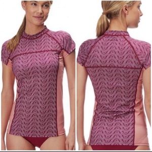 NWT Patagonia Micro Swell Rash Guard XL Bluff River Arrow Red